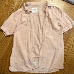 Hollister Men's Light Pink Casual Button Down Shirt